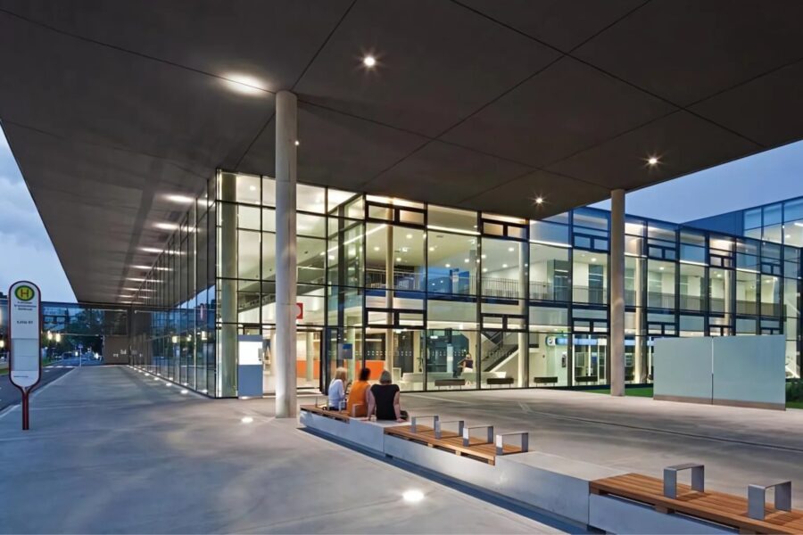 484548287 1153353002910260 9076517425639747744 N