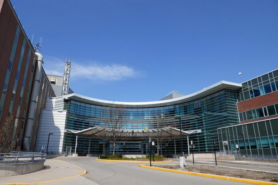 49835385806 7469c380e8 B