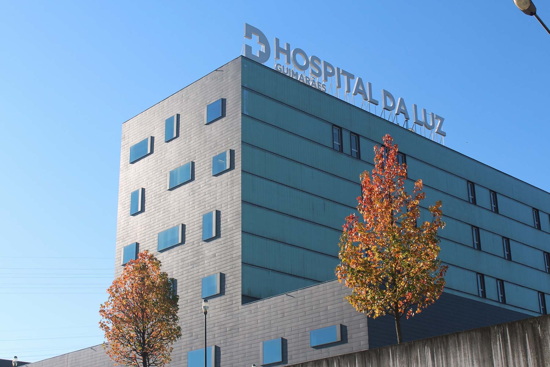 Luz Guimaraes2 900x600 Min